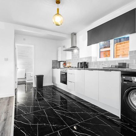 Modern Apartment - Cradley Heath - Top Rated - Netflix - Wifi - 1Mh Smethwick Esterno foto